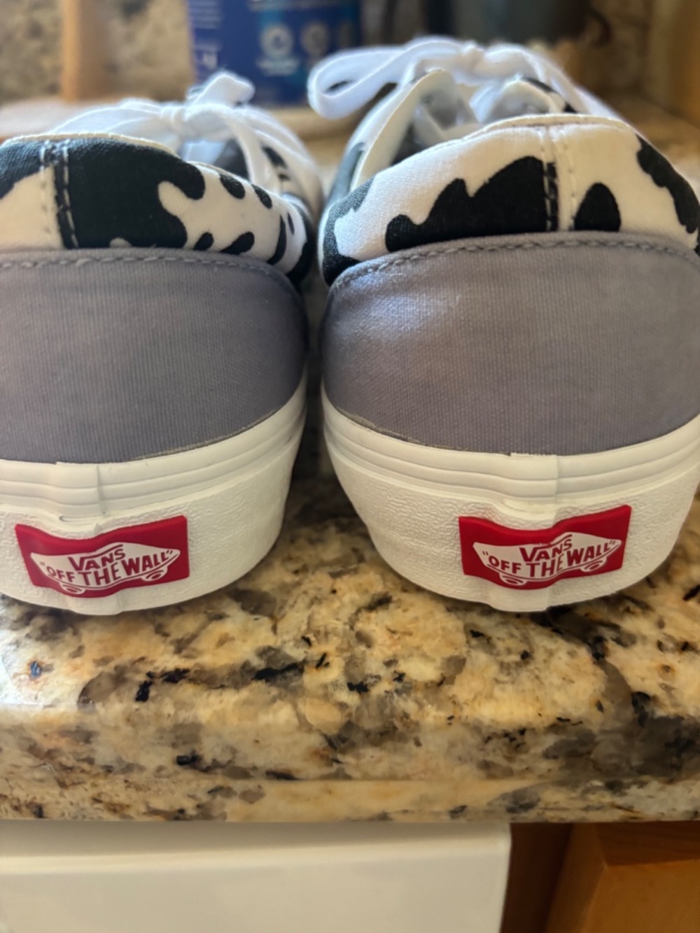 Vans - Picture 4 of 5